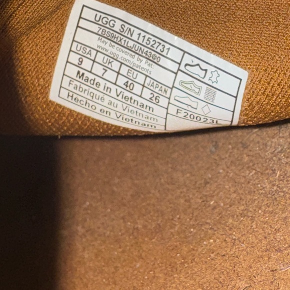 UGG Women's Tan Mules - Picture 5 of 9